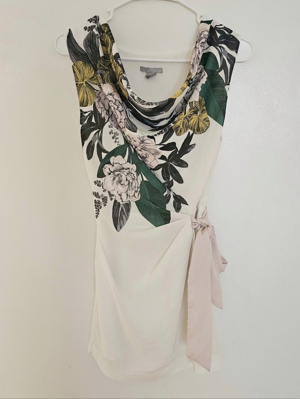 H&M Floral Side Belted Dress XS
